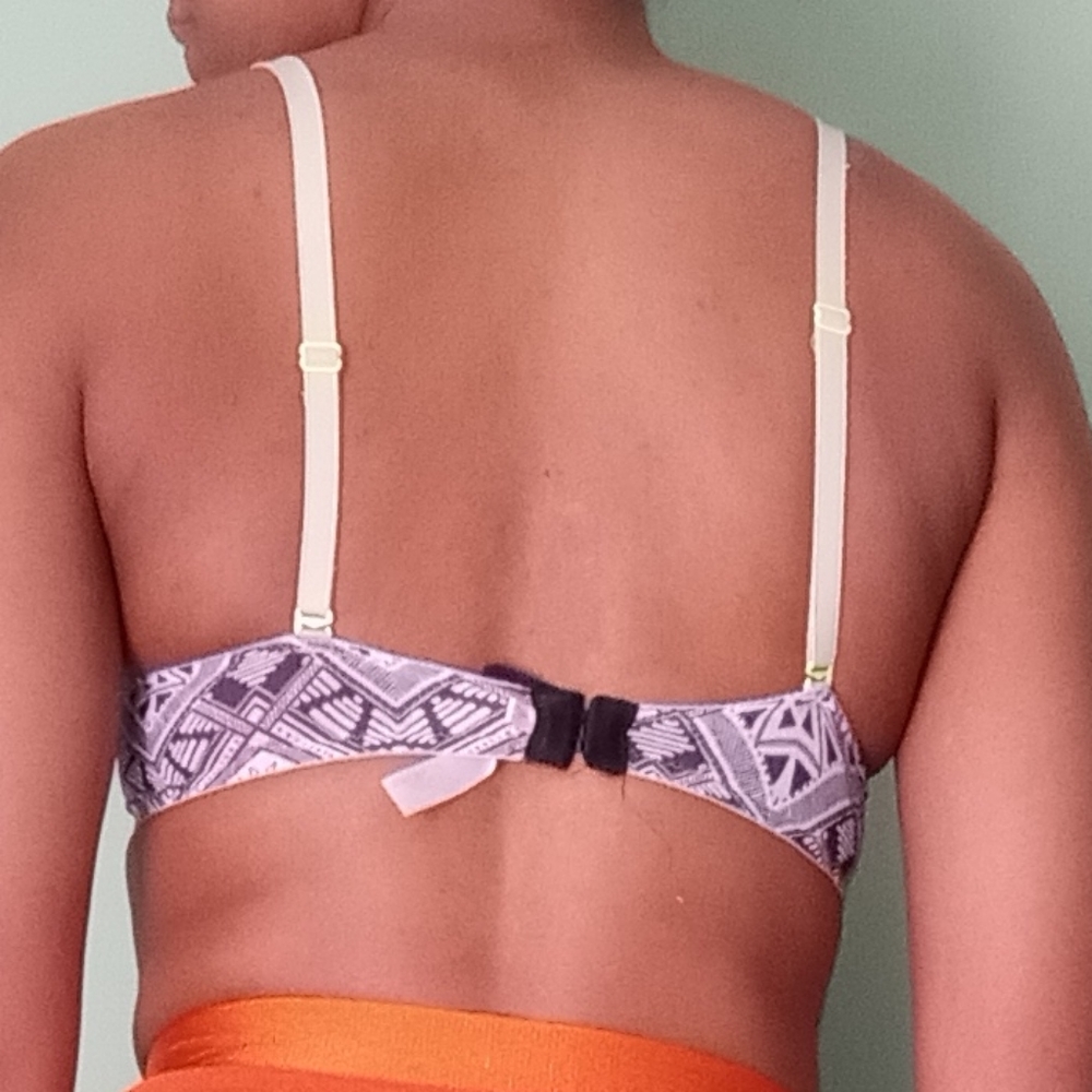 Victoria's secret Pink Aztec printed bra - Picture 6 of 9